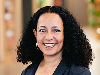 Na'ilah Suad Nasir